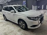 Mitsubishi Outlander 2022 годаүшін11 300 000 тг. в Алматы – фото 4