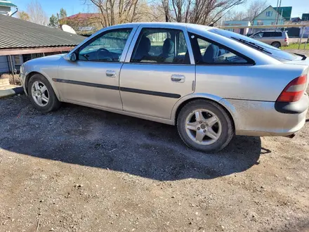 Opel Vectra 1996 года за 1 300 000 тг. в Талдыкорган – фото 3