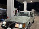 Mercedes-Benz E 260 1989 годаfor2 000 000 тг. в Караганда – фото 3