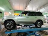 Toyota Land Cruiser 2003 годаfor6 800 000 тг. в Актобе