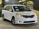 Toyota Sienna 2015 года за 9 300 000 тг. в Актобе – фото 3