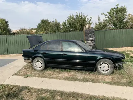 BMW 730 1995 года за 1 800 000 тг. в Алматы – фото 2