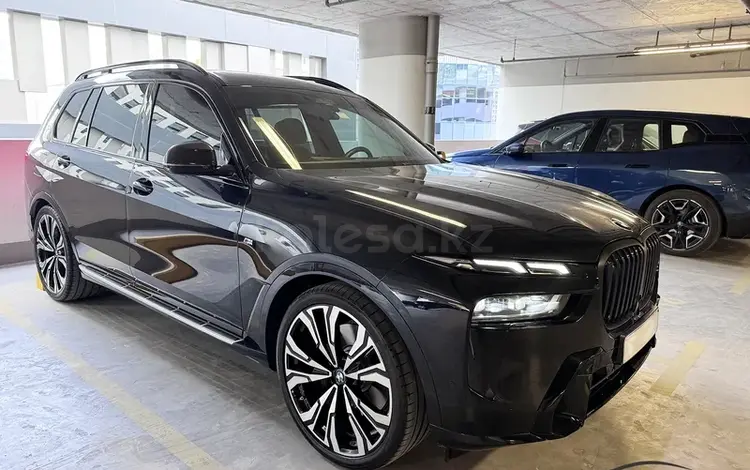 BMW X7 XDrive 40i 2024 года за 69 450 000 тг. в Астана