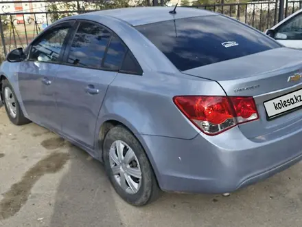 Chevrolet Cruze 2012 года за 2 500 000 тг. в Караганда – фото 4