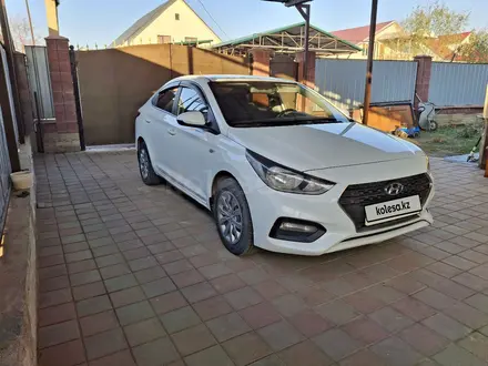 Hyundai Accent 2019 года за 7 900 000 тг. в Алматы – фото 2