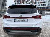 Hyundai Santa Fe 2023 года за 20 000 000 тг. в Астана – фото 4