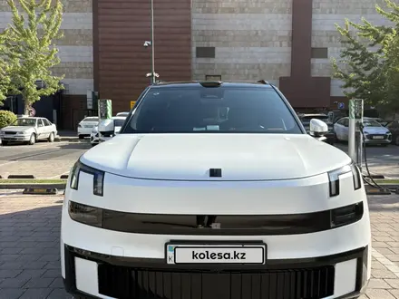 Lynk & Co 900 2026 года за 32 500 000 тг. в Алматы