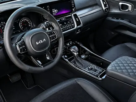Kia Sorento 2022 года за 16 500 000 тг. в Караганда – фото 3