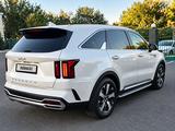Kia Sorento 2022 года за 16 500 000 тг. в Караганда – фото 4
