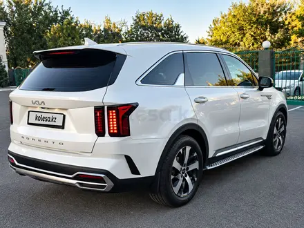 Kia Sorento 2022 года за 16 500 000 тг. в Караганда – фото 4