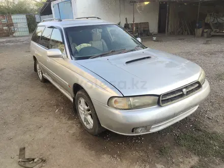 Subaru Legacy 1995 года за 1 500 000 тг. в Есик – фото 2