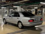 Mercedes-Benz E 320 1998 годаүшін3 750 000 тг. в Шымкент – фото 2