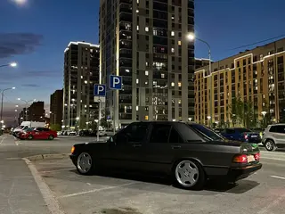 Mercedes-Benz 190, 1988