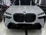 BMW X7 2023 годаүшін69 500 000 тг. в Алматы