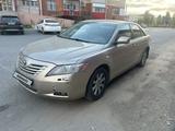 Toyota Camry 2007 годаүшін4 200 000 тг. в Актобе – фото 2