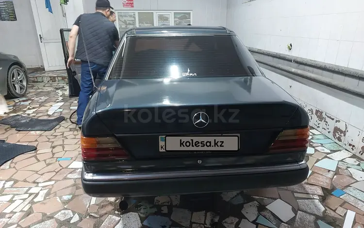 Mercedes-Benz E 230 1990 года за 1 500 000 тг. в Тараз