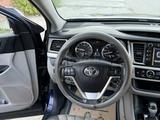 Toyota Highlander 2016 года за 10 000 000 тг. в Атырау – фото 5
