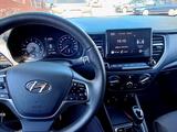 Hyundai Accent 2021 года за 8 500 000 тг. в Петропавловск – фото 3