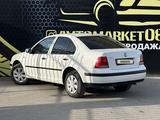 Volkswagen Bora 2005 года за 2 780 000 тг. в Тараз – фото 4