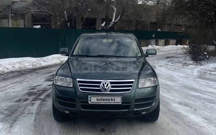 Volkswagen Touareg 2006 года за 4 500 000 тг. в Алматы