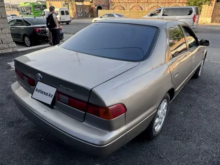 Toyota Camry 1999 года за 2 500 000 тг. в Шымкент – фото 6