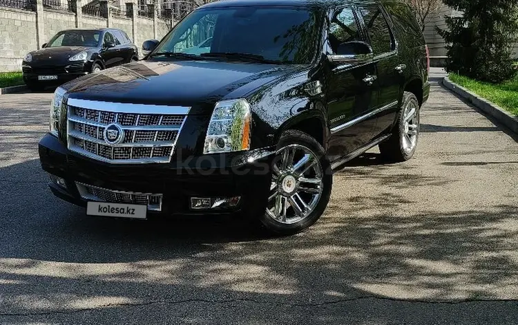 Cadillac Escalade 2013 годаүшін19 000 000 тг. в Алматы