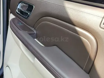 Cadillac Escalade 2013 года за 19 000 000 тг. в Алматы – фото 15