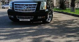Cadillac Escalade 2013 года за 19 000 000 тг. в Алматы – фото 3