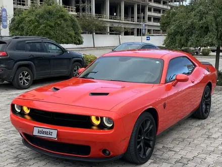 Dodge Challenger 2018 года за 18 000 000 тг. в Актобе