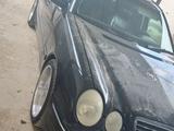 Mercedes-Benz E 320 1999 годаүшін4 000 000 тг. в Жанаозен – фото 2