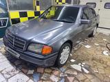 Mercedes-Benz C 180 1995 года за 2 000 000 тг. в Алматы – фото 2