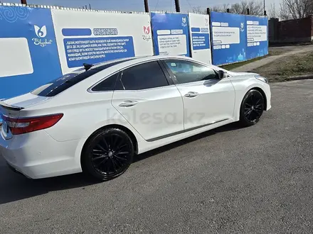 Hyundai Grandeur 2011 года за 8 300 000 тг. в Шымкент – фото 5