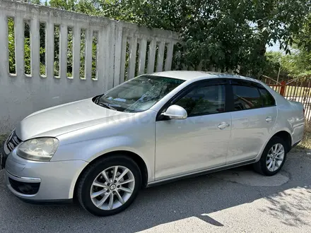 Volkswagen Jetta 2007 года за 4 300 000 тг. в Шымкент – фото 2