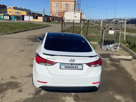 Hyundai Elantra 2014 года за 4 800 000 тг. в Уральск – фото 3