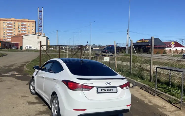 Hyundai Elantra 2014 года за 4 800 000 тг. в Уральск