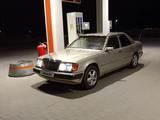 Mercedes-Benz E 300 1991 годаүшін2 600 000 тг. в Атбасар – фото 2