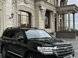 Toyota Land Cruiser 2017 года за 38 800 000 тг. в Алматы