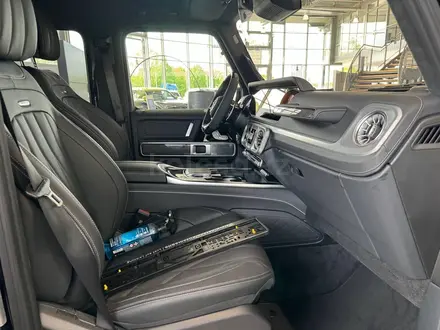 Mercedes-Benz G 63 AMG 2025 года за 181 000 000 тг. в Астана – фото 9