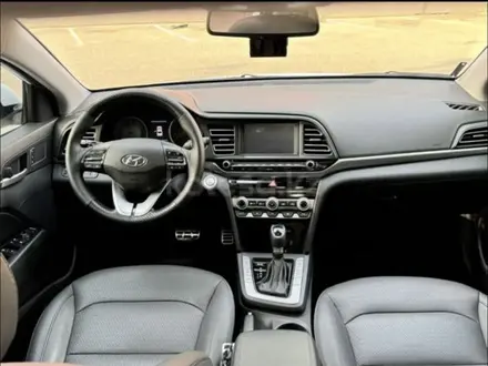 Hyundai Elantra 2020 года за 9 300 000 тг. в Шымкент – фото 8