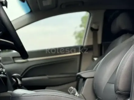 Hyundai Elantra 2020 года за 9 300 000 тг. в Шымкент – фото 9