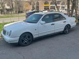 Mercedes-Benz E 230 1996 года за 1 500 000 тг. в Алматы