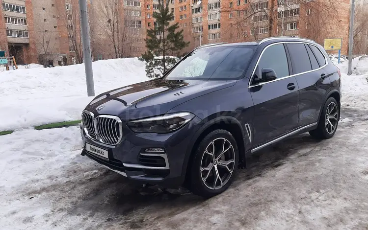 BMW X5 2018 года за 32 400 000 тг. в Усть-Каменогорск