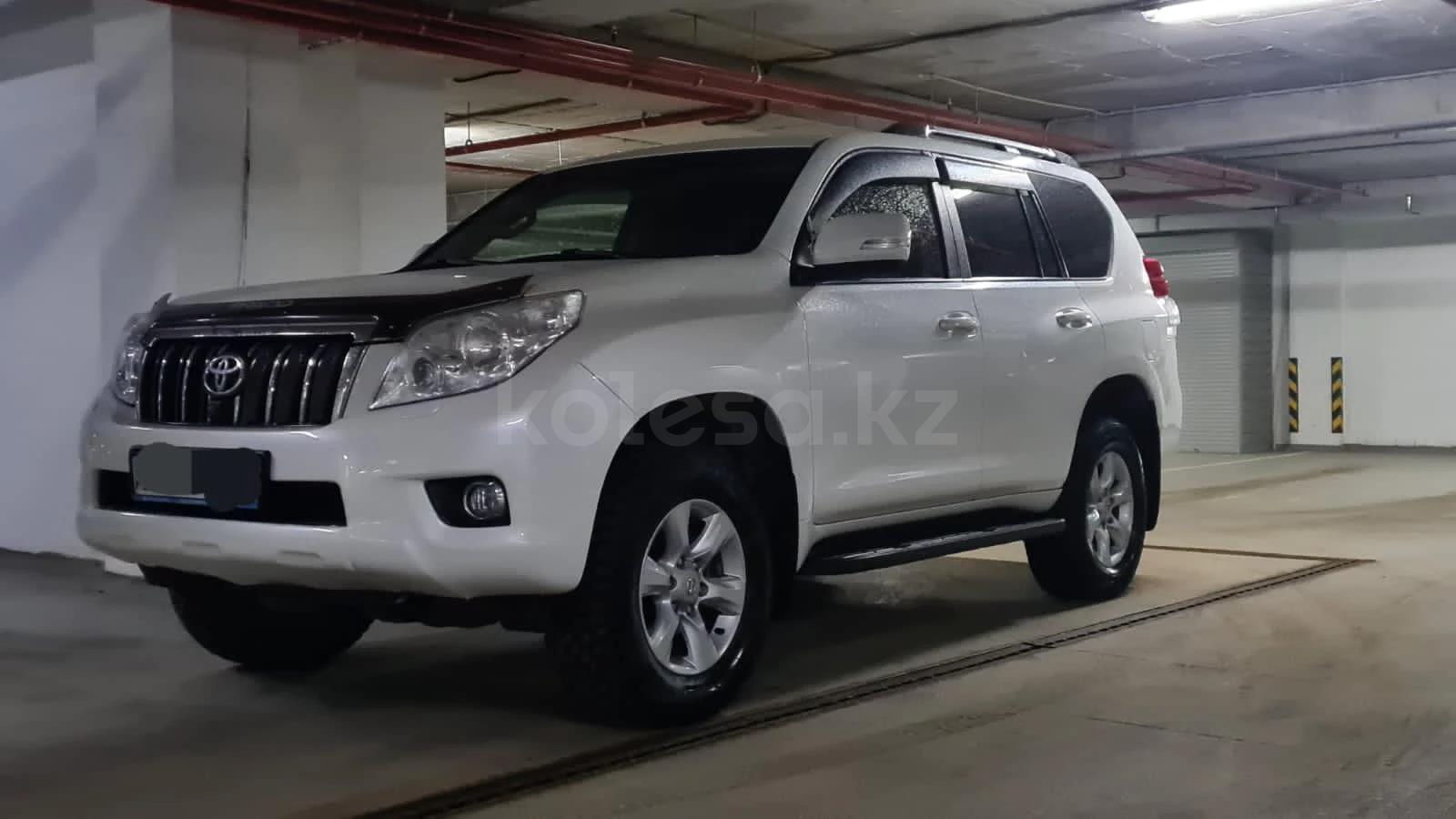 Toyota Land Cruiser Prado 2012 г.