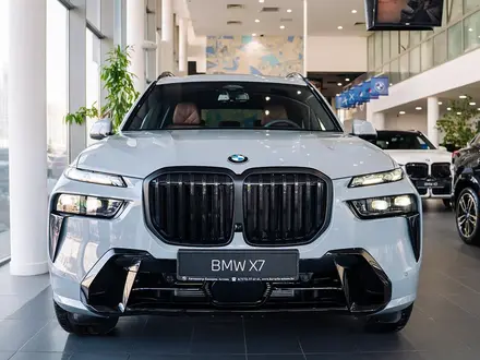 BMW X7 XDrive 40i 2025 года за 82 385 639 тг. в Астана – фото 3