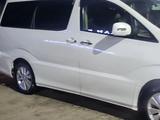 Toyota Alphard 2004 годаүшін7 500 000 тг. в Астана – фото 2