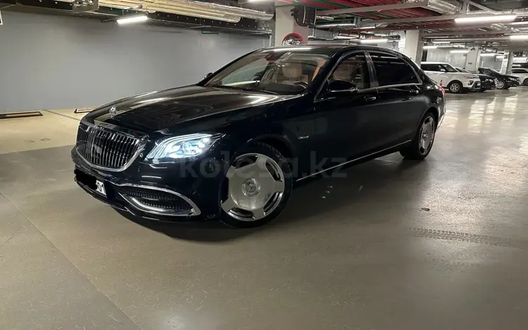 Mercedes Benz Maybach W 222 Мерседес Майбах Маибах прокат аренда в Астана