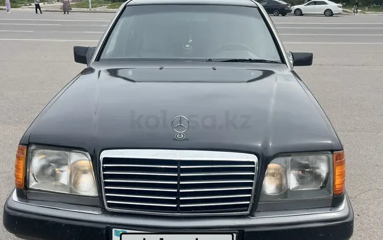 Mercedes-Benz E 230 1992 годаүшін1 400 000 тг. в Тараз