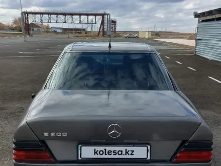 Mercedes-Benz E 200 1993 года за 2 000 000 тг. в Жезказган – фото 6