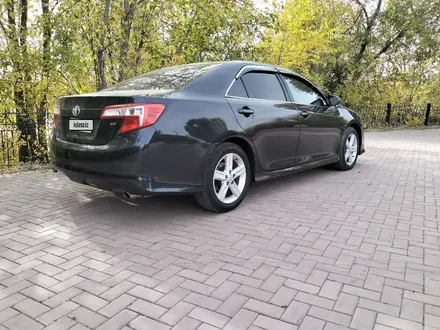 Toyota Camry 2013 года за 5 800 000 тг. в Уральск – фото 2