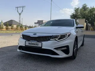 Kia Optima, 2019